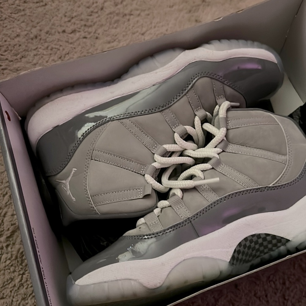 Air Jordan 11 Retro (GS) Size 7Y